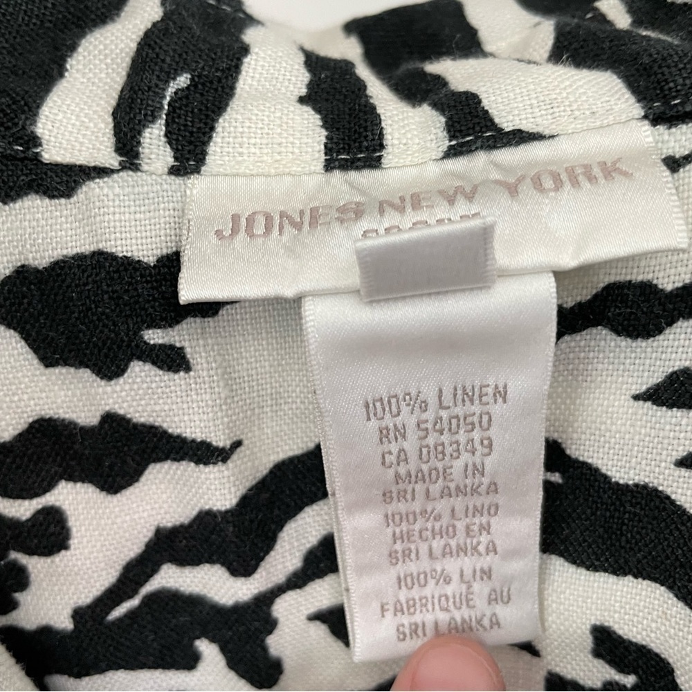 Jones New York 100% Linen Zebra Button Up Shirt Size Small - Picture 6 of 6